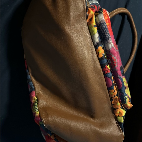 Lilly Bloom purse, bright colorful flowers. - Picture 5 of 6